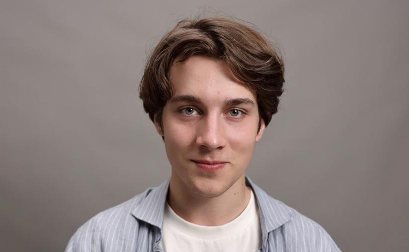 Алексей Онежен